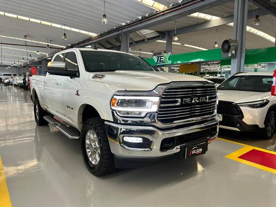 RAM 2500 6.7 I6 TURBO DIESEL LARAMIE CD 4X4 AUTOMÁTICO